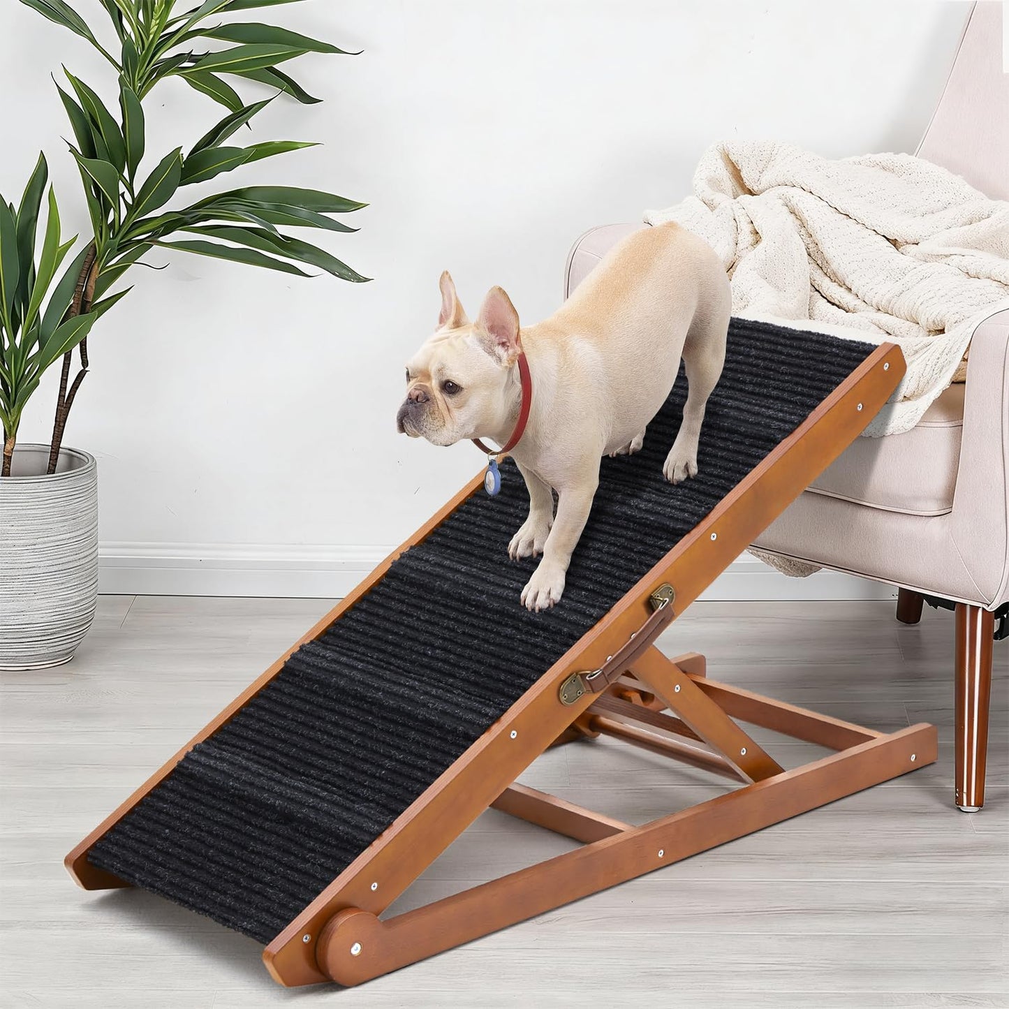 Adjustable Wooden Pet Ramp with Non-Slip Carpet Surface